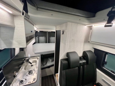 camper Volkswagen Crafter Julia Camper Yellowstone