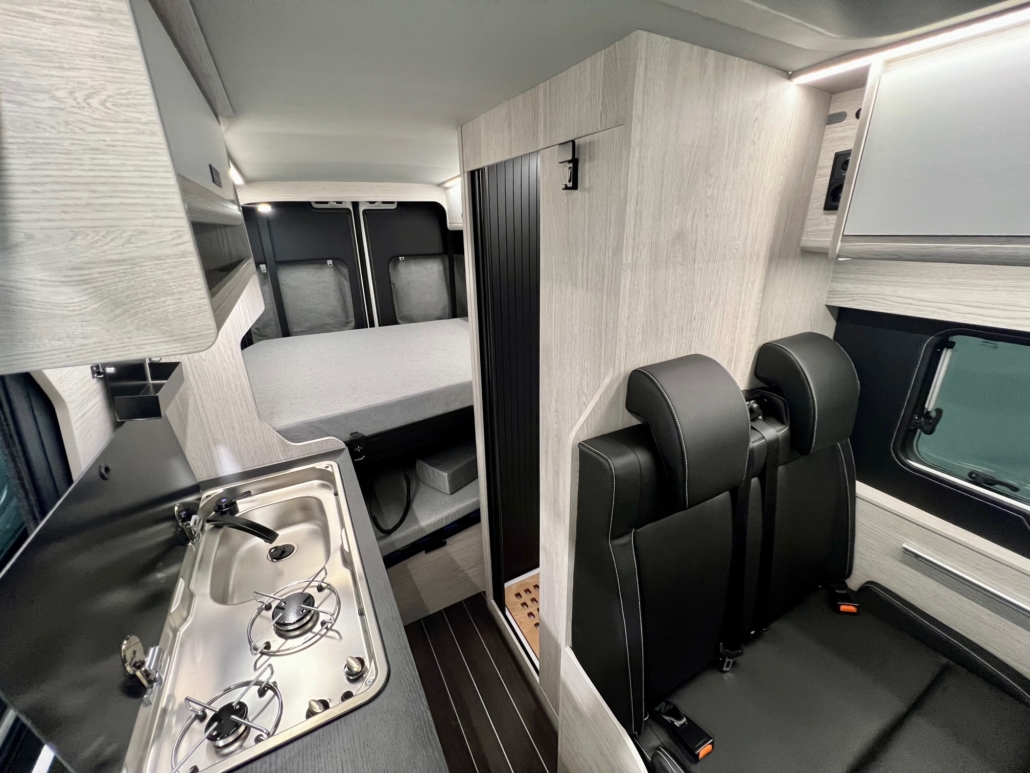 camper Volkswagen Crafter Julia Camper Yellowstone