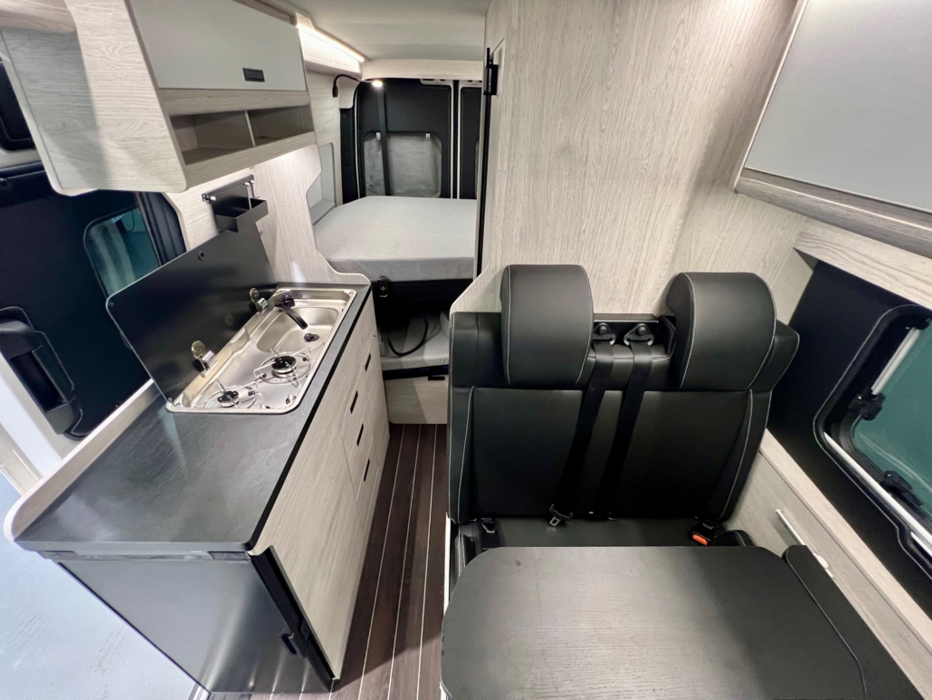 camper Volkswagen Crafter Julia Camper Yellowstone
