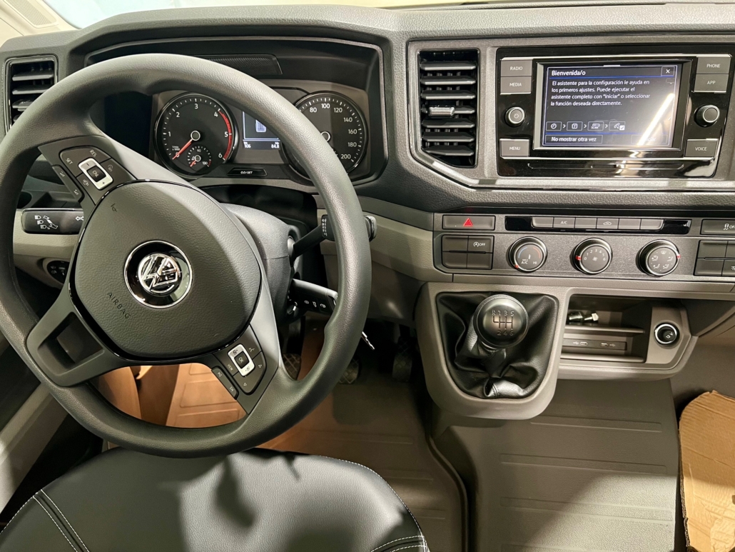 camper Volkswagen Crafter Julia Camper Yellowstone