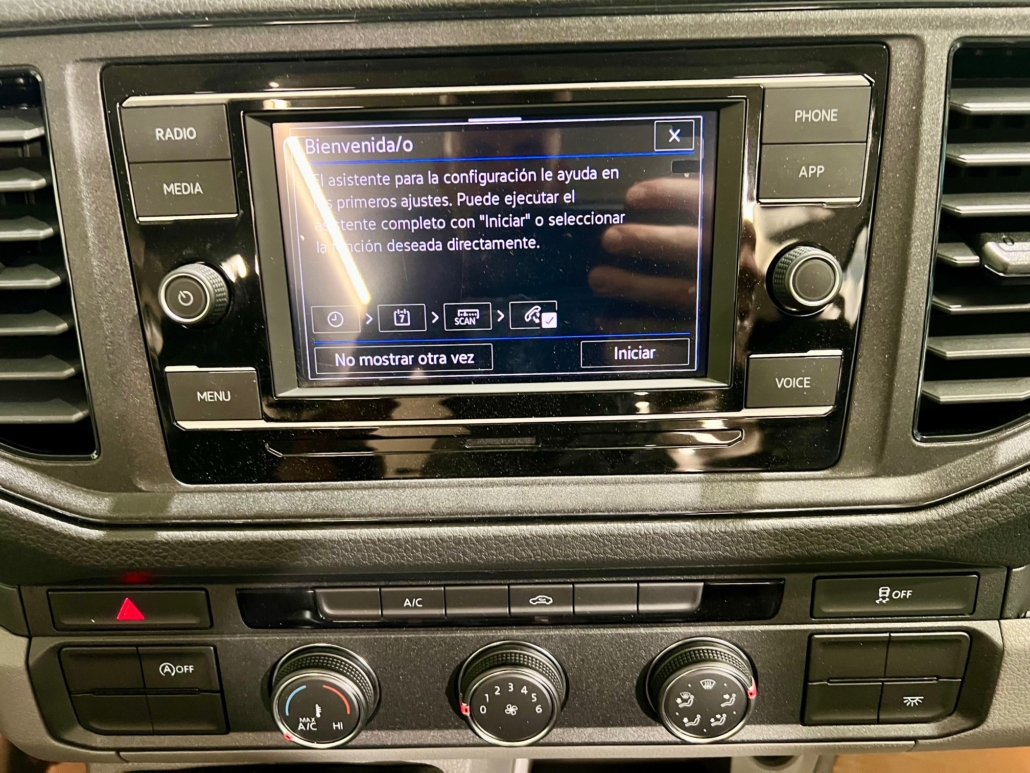 camper Volkswagen Crafter Julia Camper Yellowstone