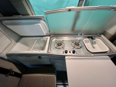 CAMPER VOLKSWAGEN CALIFORNIA COAST 4 MOTION DSG 204CV