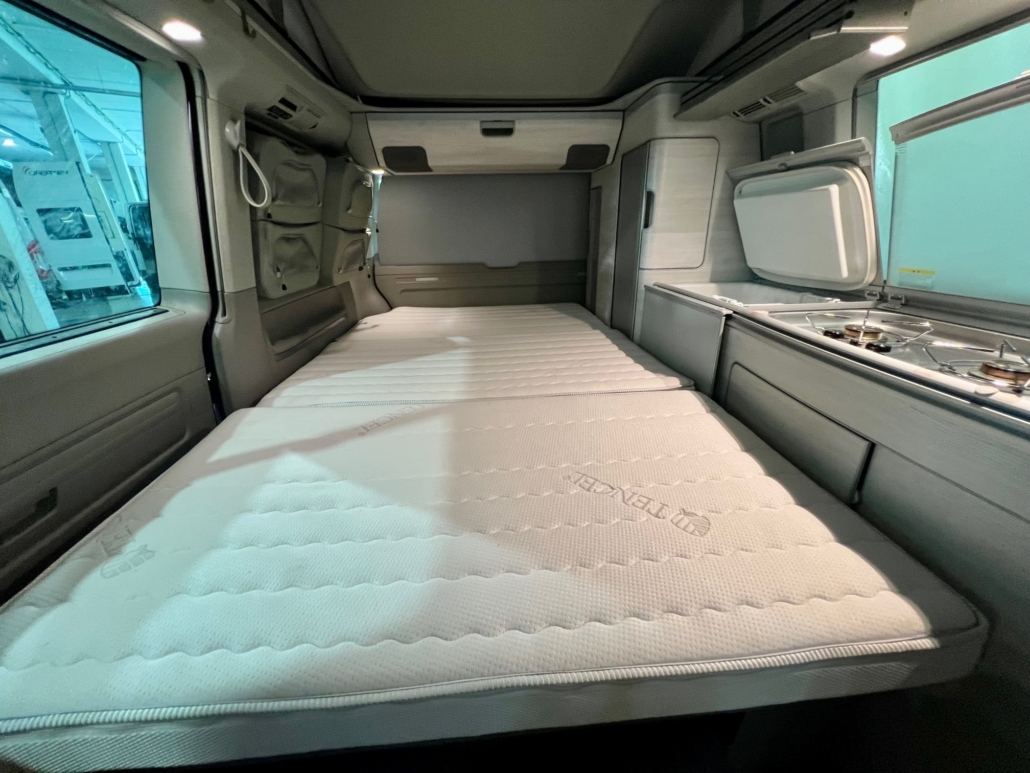 CAMPER VOLKSWAGEN CALIFORNIA COAST 4 MOTION DSG 204CV