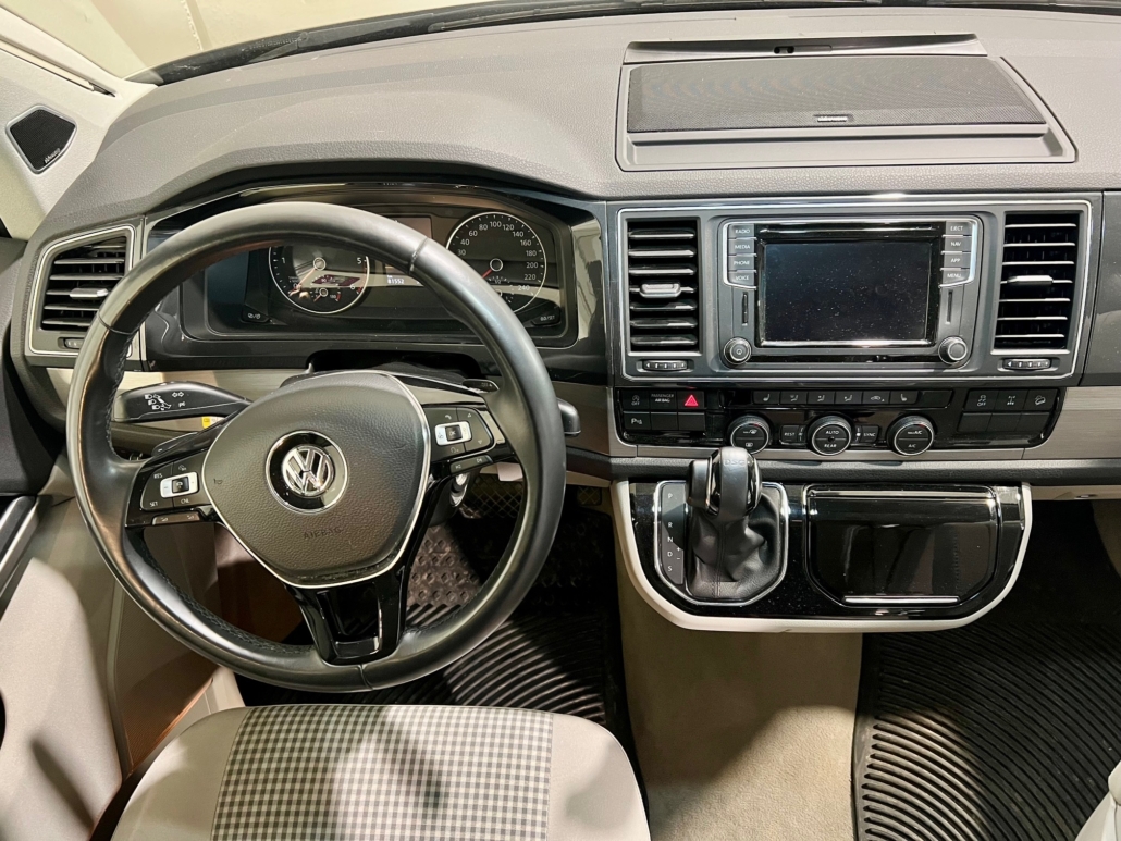 CAMPER VOLKSWAGEN CALIFORNIA COAST 4 MOTION DSG 204CV