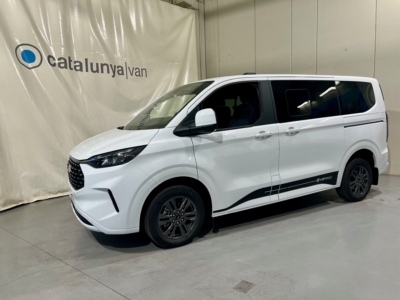 FORD TOURNEO CUSTOM TITANIUM