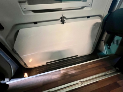 camper Volkswagen Transporter Kombi cat van Go 150cv