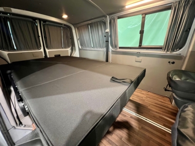 camper Volkswagen Transporter Kombi cat van Go 150cv