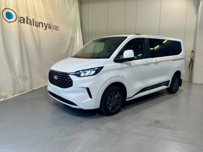 FORD TOURNEO CUSTOM TITANIUM