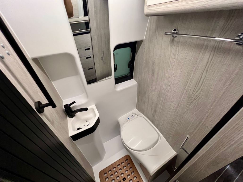 JULIÀ CAMPER YOSEMITE 4X4 GRIS MUSGO