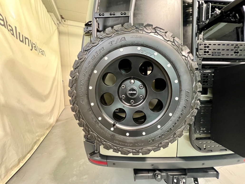 JULIÀ CAMPER YOSEMITE 4X4 GRIS MUSGO