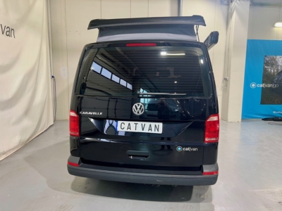 2298 VW CARAVELLE VIC 150 DSG NEGRA